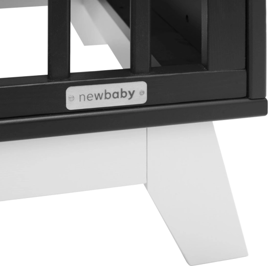 Structure sûre en pin massif