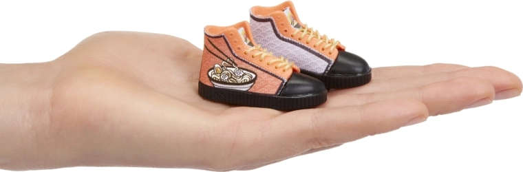 Chaussures miniatures de collection