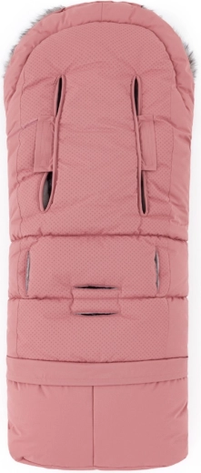 Protection contre l’hiver : surface imperméable, vent et polaire chaude