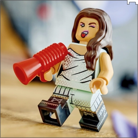 Minifigurine d’Olivia Rodrigo avec accessoires