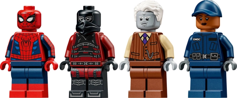 Quatre minifigurines pour des histoires Marvel
