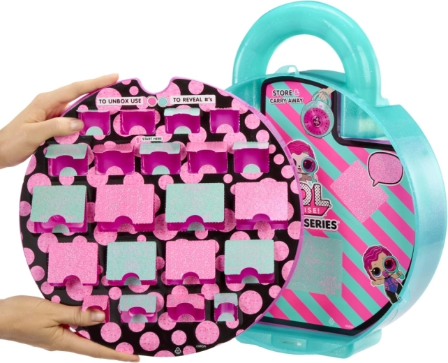 Plus de 40 surprises dans une seule valise