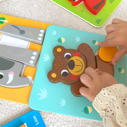 Apprendre couleurs et formes en jouant