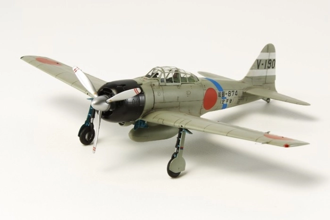 Maquette en plastique de l’avion MITSUBISHI A6M3 ZERO (HAMP) – kit de construction