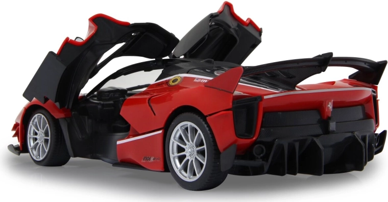 Détails Ferrari sous licence : peinture, habitacle et portes ouvrables