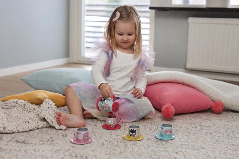 Ensemble coloré pour le jeu de rôle des enfants
