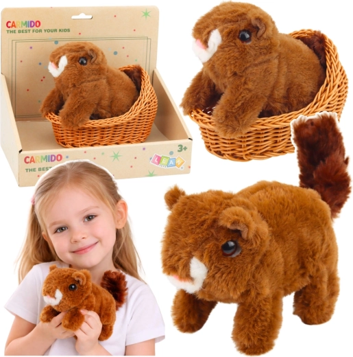 Écureuil en peluche interactif dans un panier – marche et émet des sons, marron