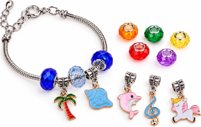 Breloques et bracelet avec fermoir