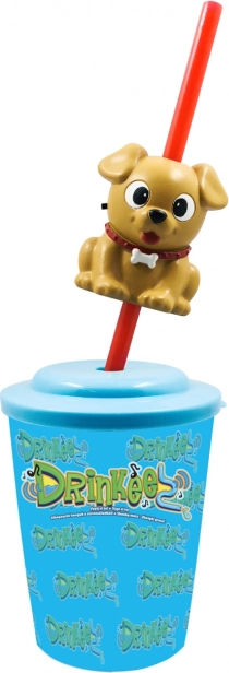 Un petit animal sur la paille décorative