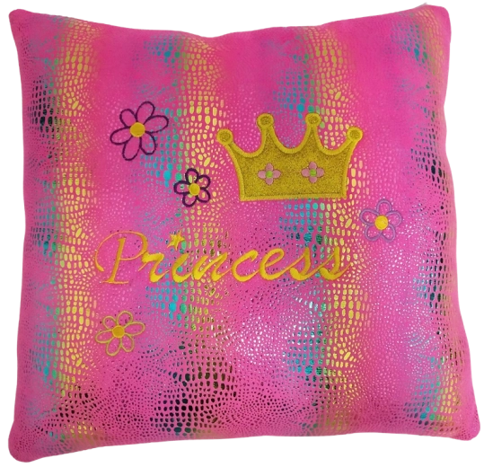 Coussin princesse 37 cm en peluche