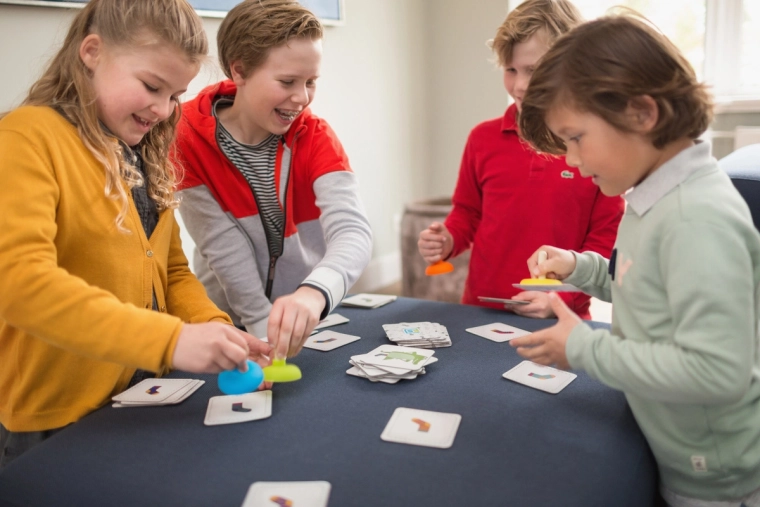Un jeu collectif sans écrans