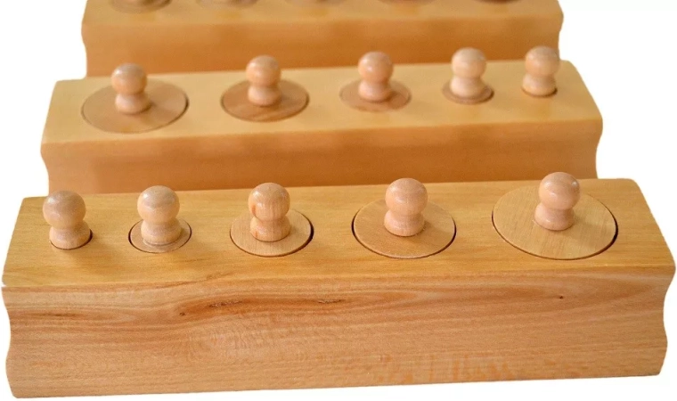 Apprentissage sensoriel selon Montessori
