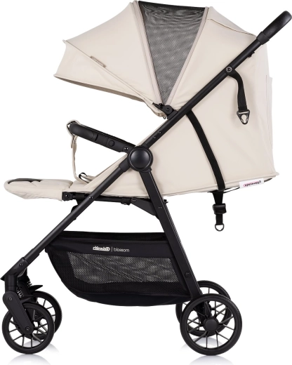 Capote extensible avec panneau en maille
