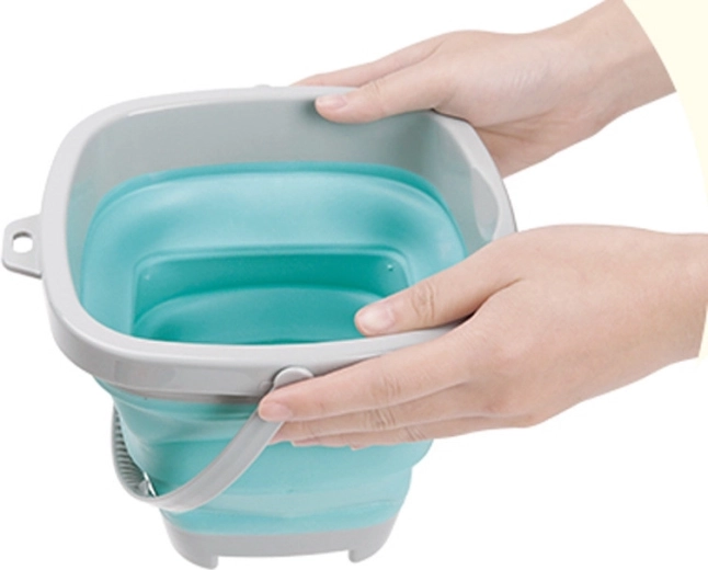 Combinaison résistante de plastique et de silicone