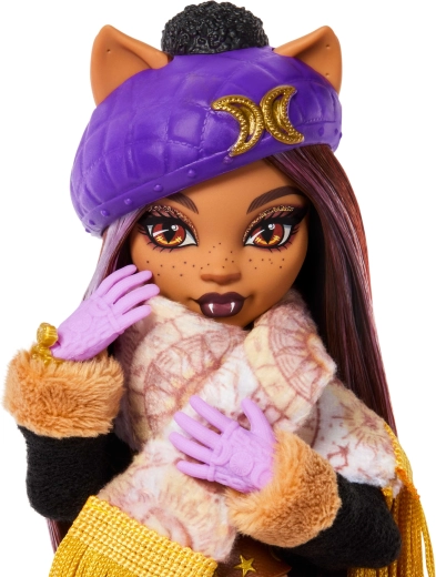 Clawdeen Wolf en style hivernal avec accessoires