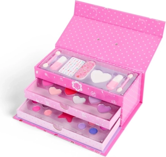 Trois étages pleins de couleurs et de fun