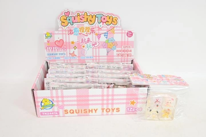 Cubes anti-stress à presser avec figurine à l’intérieur – lot de 4