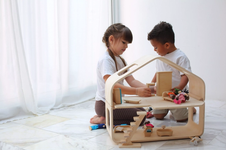 Marque écologique Plan Toys et matériaux sûrs