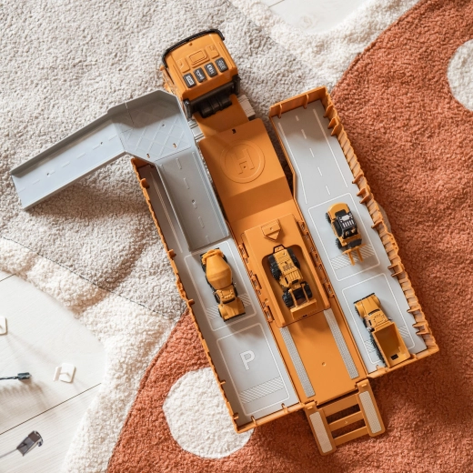 TIR déployable avec parking et stabilisateurs