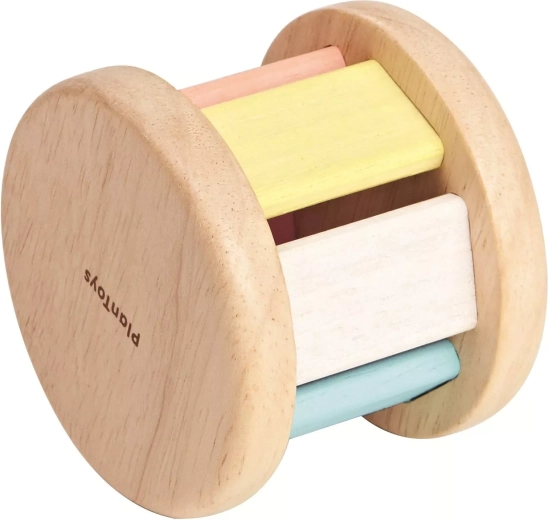 Léger bruit de hochet pour le jeu sensoriel