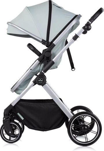 Grande capote extensible avec fenêtre