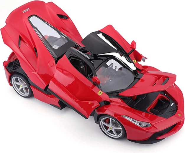 Reproduction fidèle de la Ferrari LaFerrari