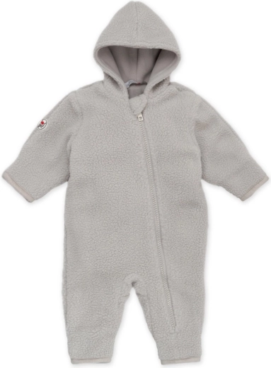 Capuche et protection du menton pour plus de confort