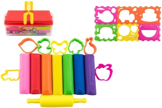 Ensemble de pâtes à modeler colorées avec emporte-pièces et rouleau dans une boîte en plastique