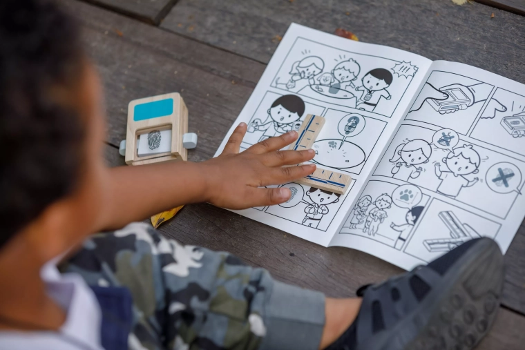 Coloriages BD pour créer ses propres histoires