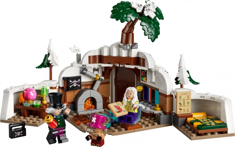 Trois minifigurines de ONE PIECE