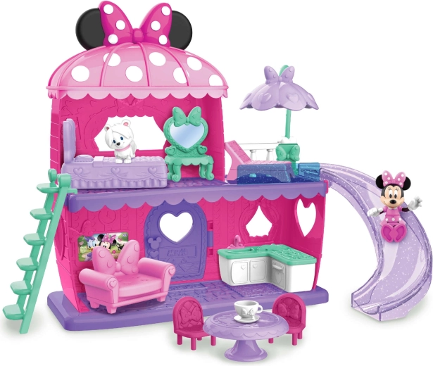 Toboggan et marches pour encore plus d’amusement