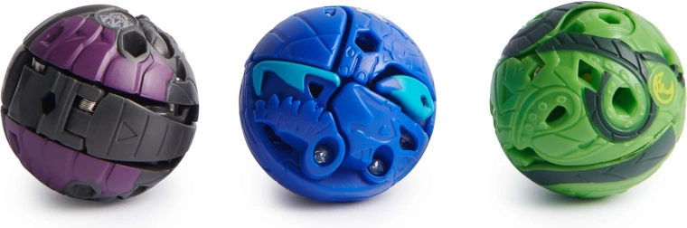 Cinq guerriers transformables dans un seul set