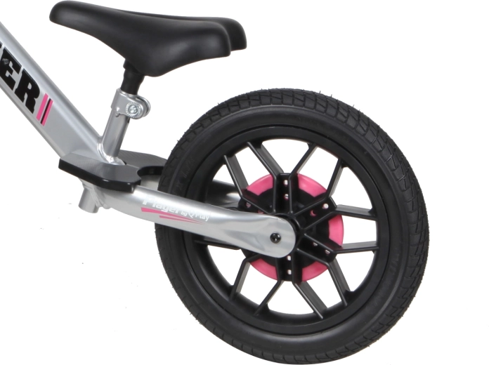 Selle et guidon réglables qui « grandissent » avec l’enfant