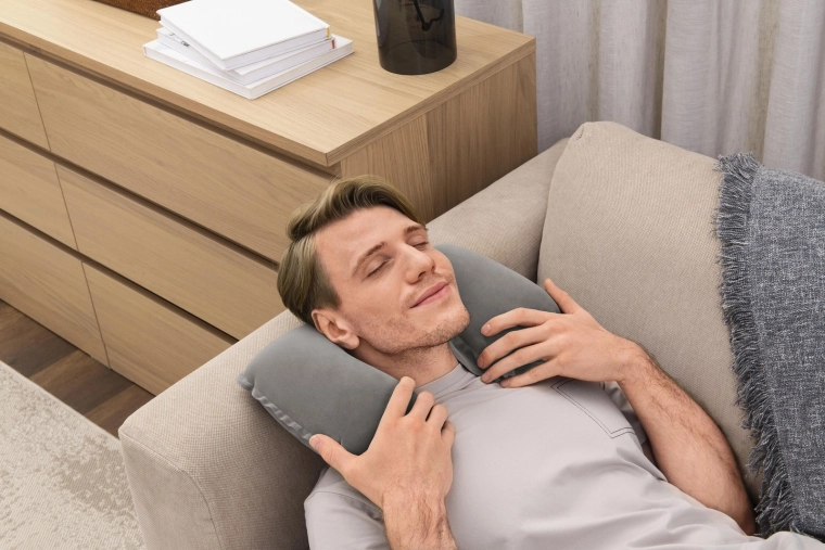 Forme ergonomique en U pour soutenir le cou