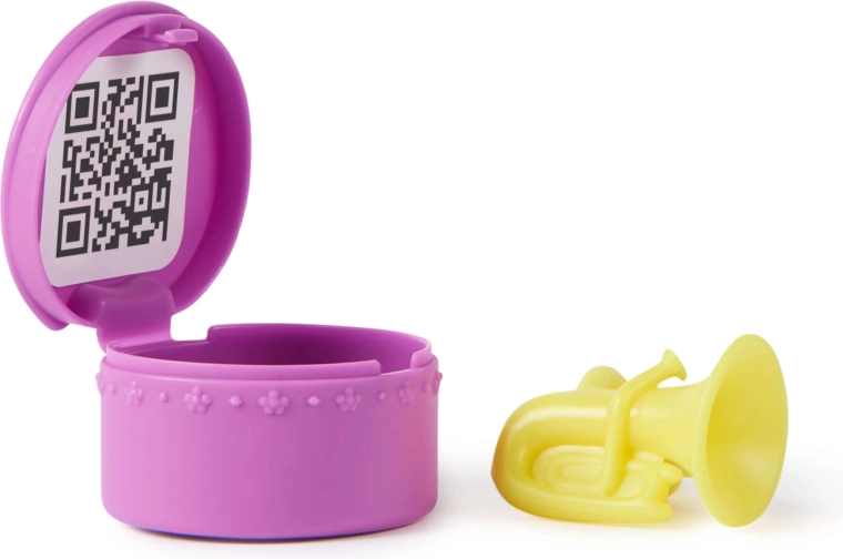 Fauteuils‑coquillages, micro et surprise