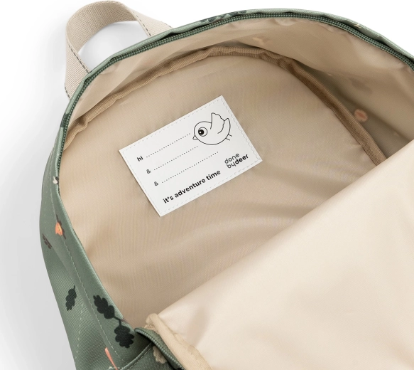 Étiquette nominative à l’intérieur du sac à dos