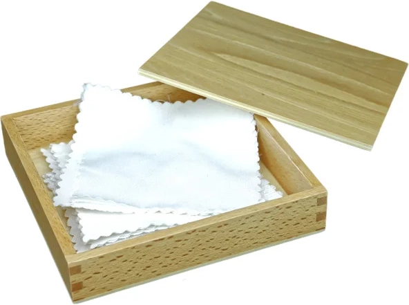 Boîte pratique pour l’ordre et la protection