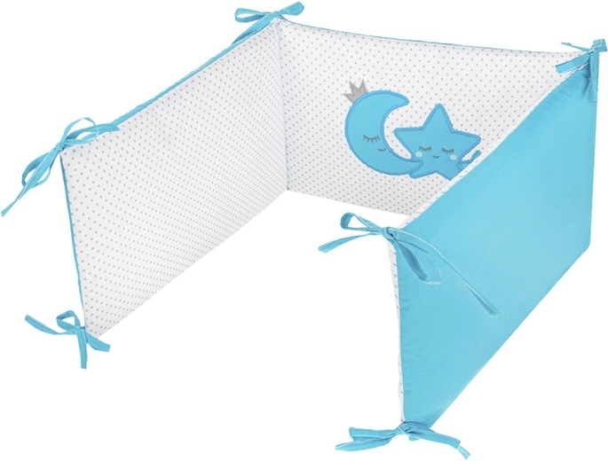 Tour de lit sûr et détails bien pensés