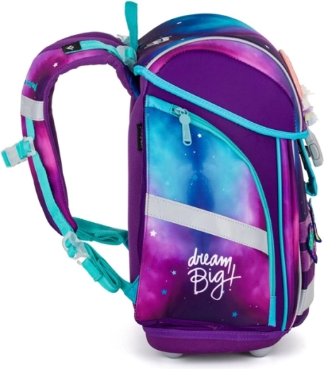 Léger et spacieux : 970 g et 26 litres