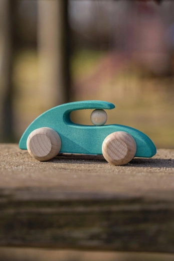 Petite voiture de course en bois Petits Pilotes