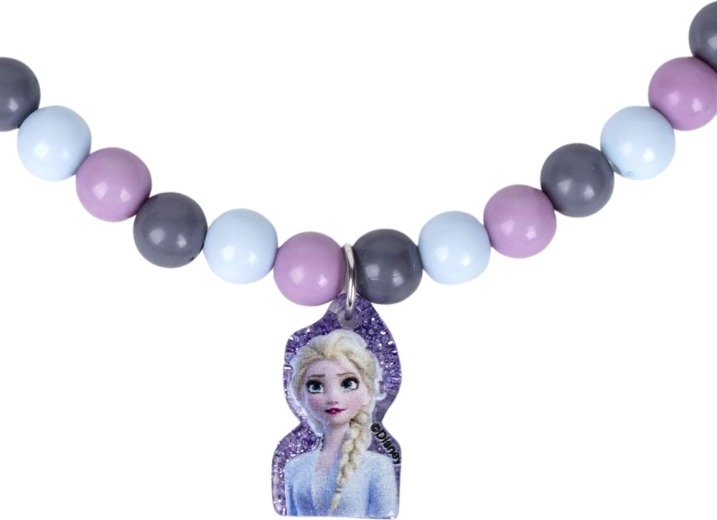 Collier de perles avec pendentif