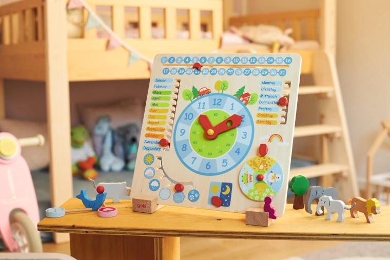 Calendrier annuel en bois avec indicateur météo 30 × 30 cm - 1 pièce