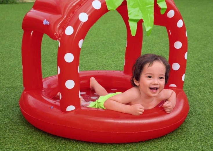 Design fraise qui amuse les enfants
