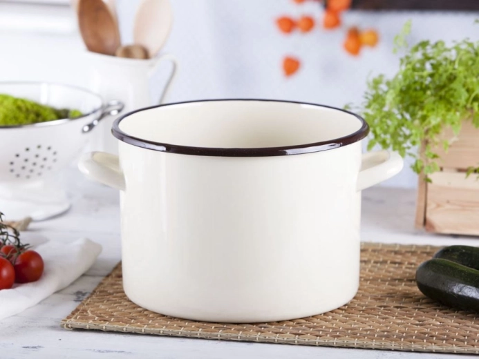 Grande capacité 7,5 l pour la cuisine familiale
