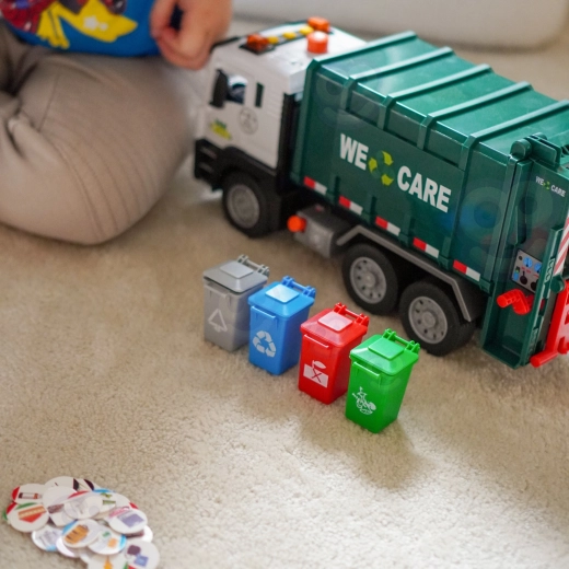 Apprendre le tri des déchets en jouant