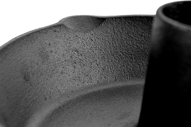 Fonte pour une chaleur uniforme