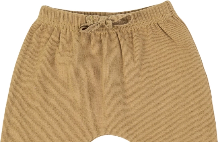 Taille élastique pour un enfilage confortable