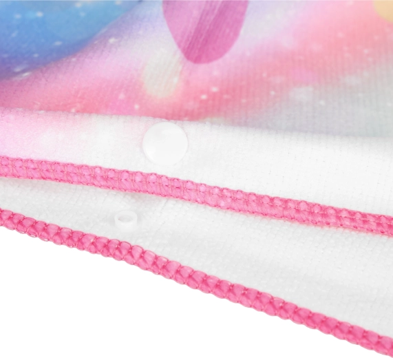 Coutures solides et fermeture pratique