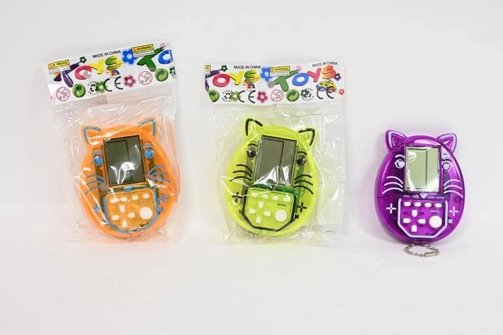 Jeu électronique de poche en forme de cube