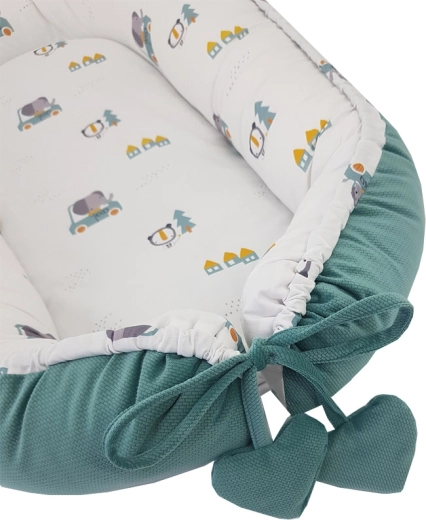 Matériaux doux et motif ludique Cars